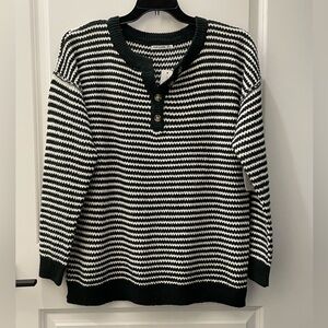 PINK CLOVER Women’s Nayaira Henley Sweater